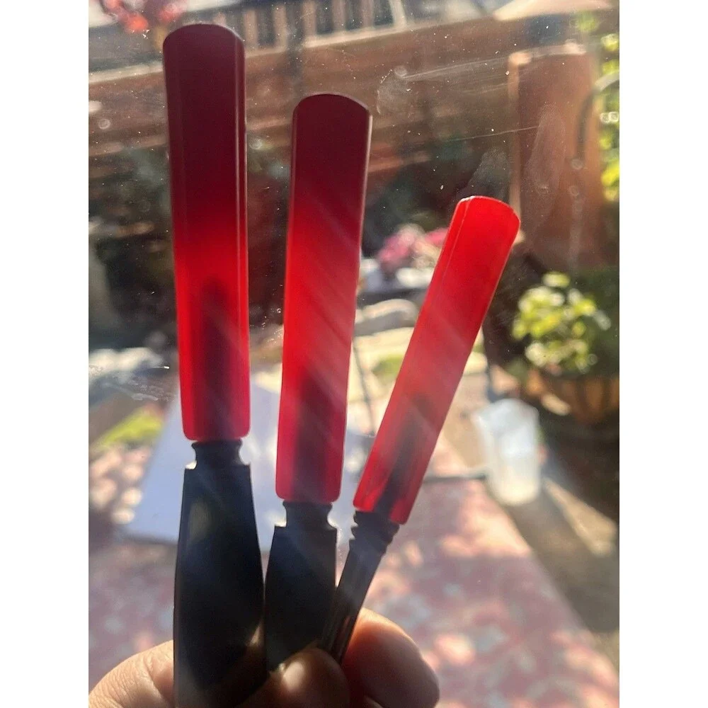 Vintage Red Catalin Bakelite Handled Flatware replacement Set 2 Knives 1 Spoon - Picture 9 of 9